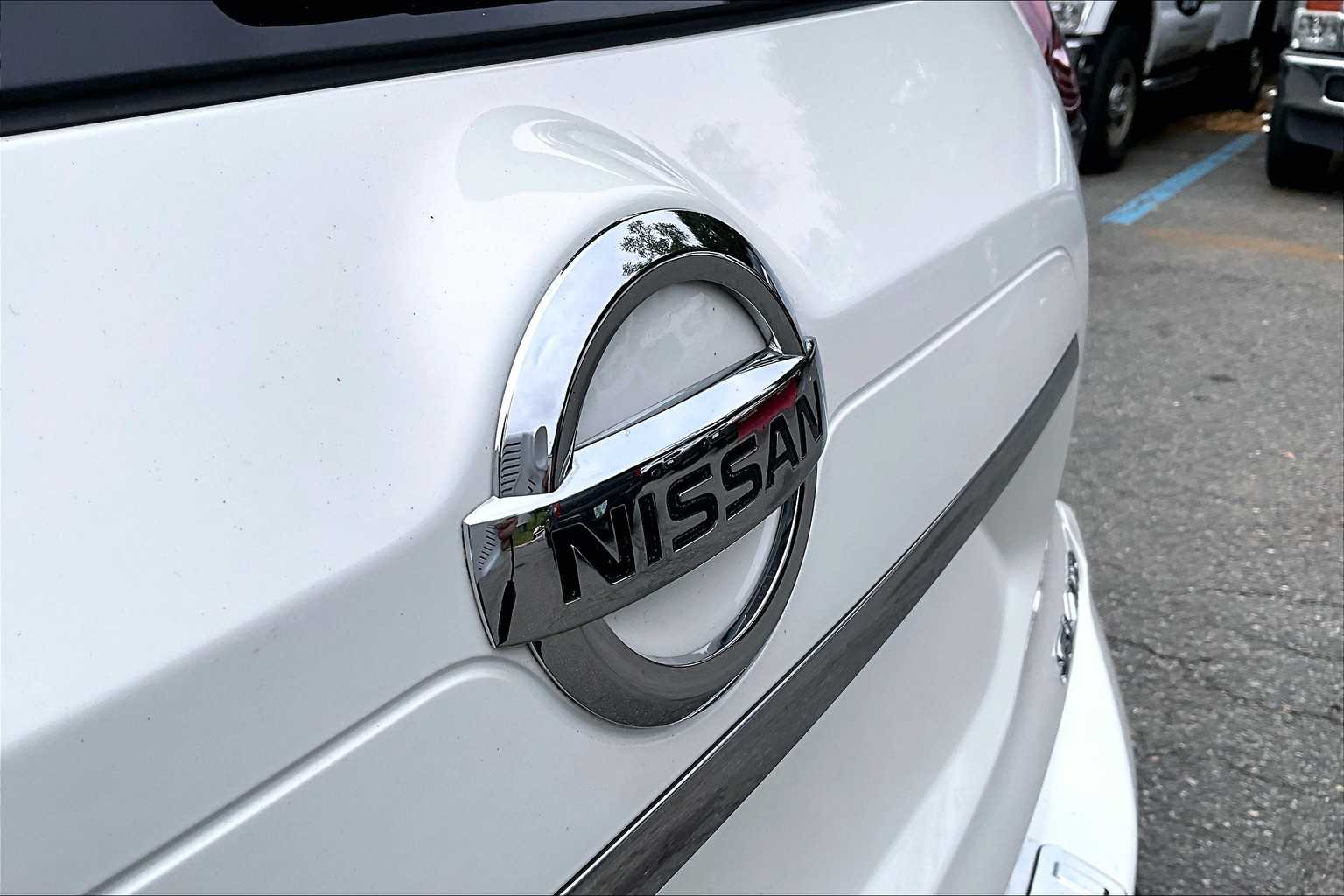 2019 Nissan Rogue SL photo 30