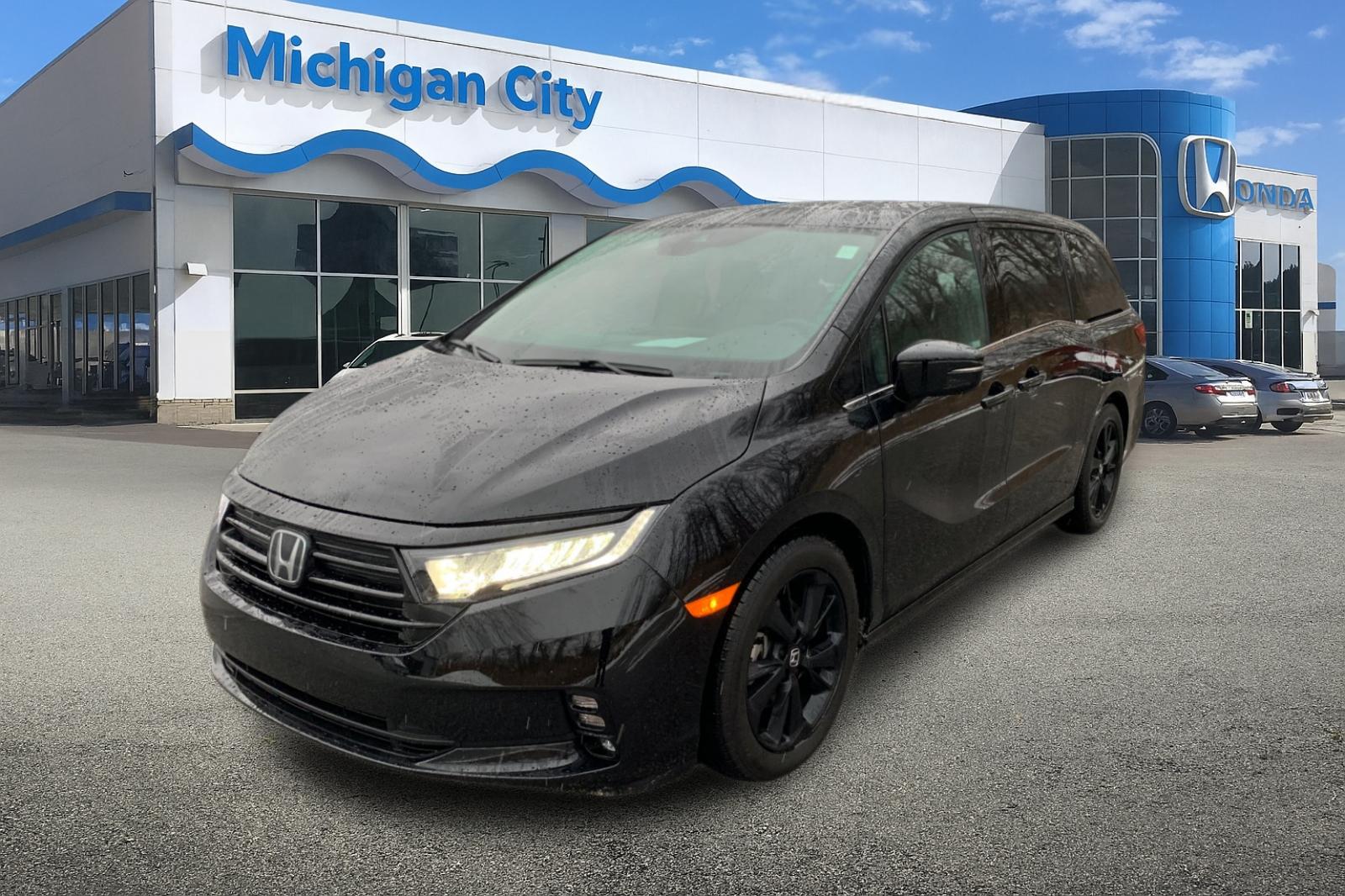 2024 Honda Odyssey SPORT's photo