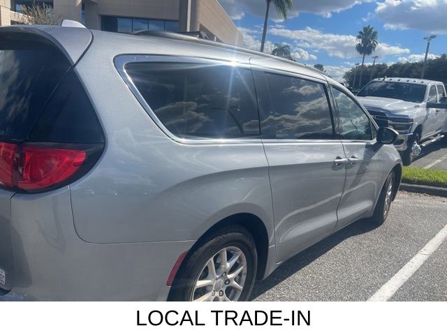 2020 Chrysler Voyager LXi photo 2