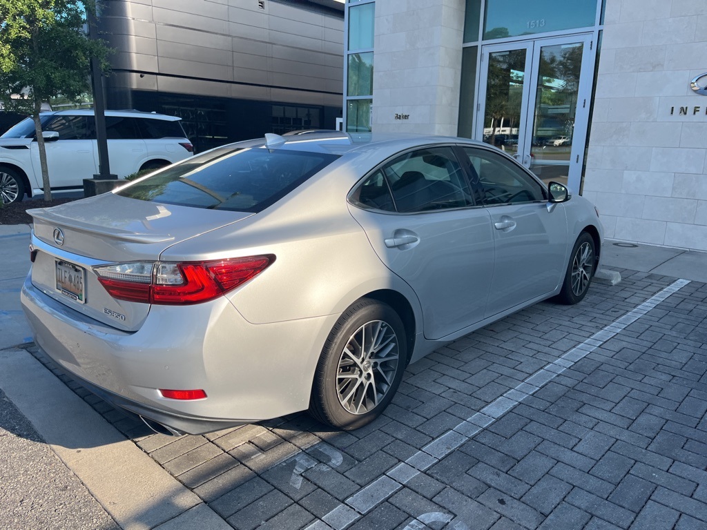2018 Lexus ES 350 photo 6