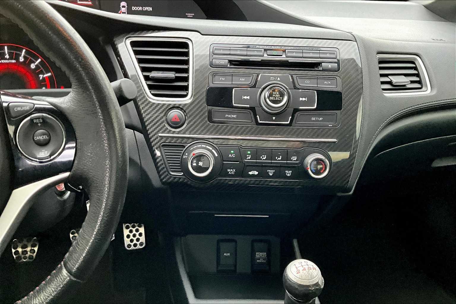 2013 Honda Civic Si photo 6