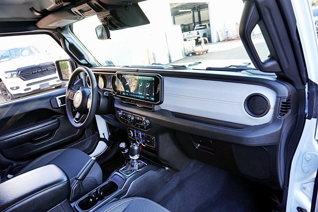 Used 2024 White Jeep Sport S 4xe image 11