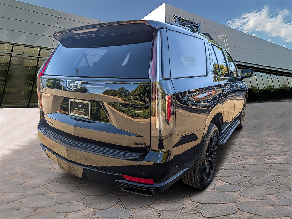 2024 Cadillac Escalade Sport photo 3