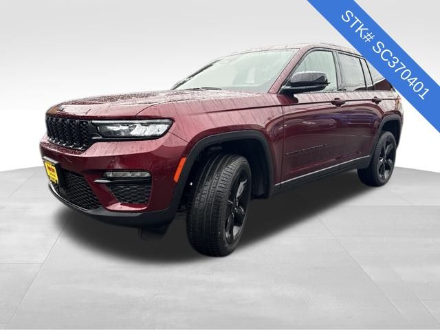 2025 Jeep Grand Cherokee Limited photo 2