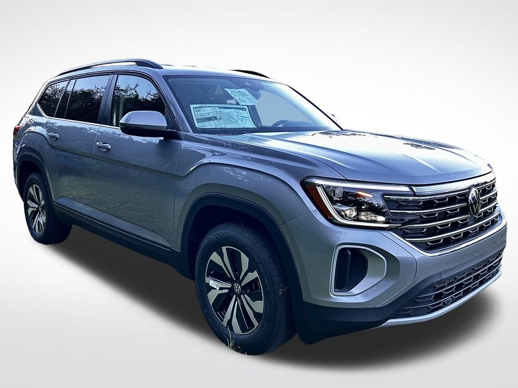 2026 Volkswagen Atlas SE photo 2