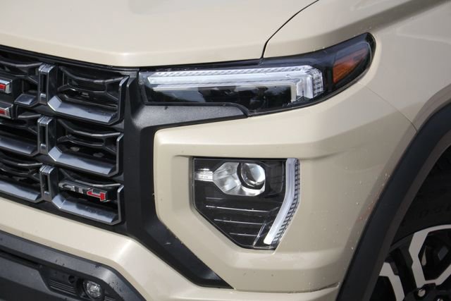 2024 Gmc Canyon AT4 photo 2