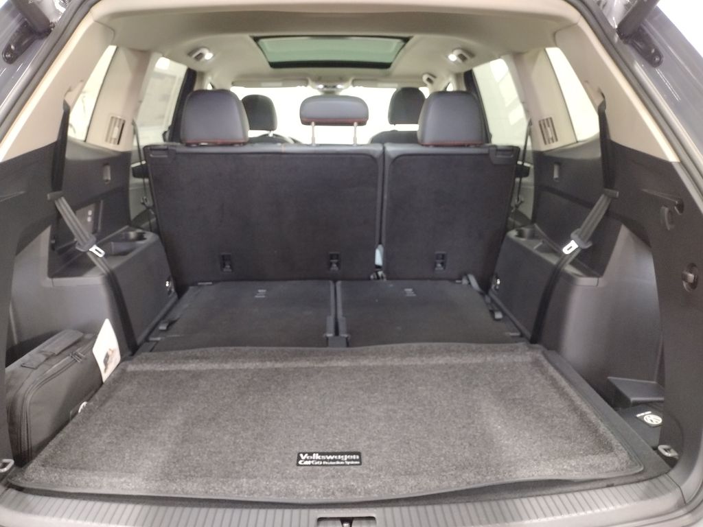 2025 Volkswagen Atlas Peak Edition SE photo 15