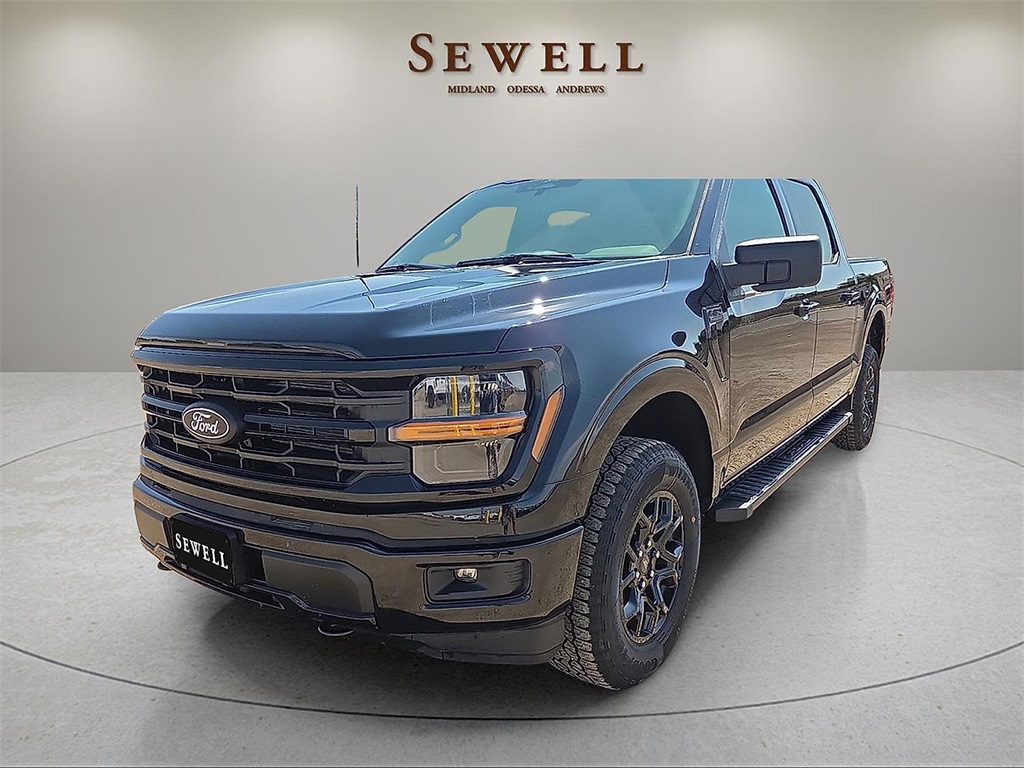 2025 Ford F-150 XLT's photo