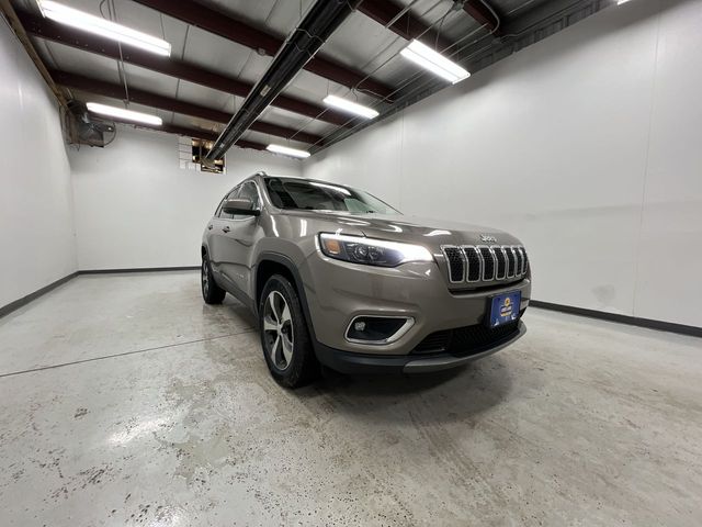 Used 2019 Jeep Cherokee Limited with VIN 1C4PJMDXXKD233356 for sale in Rhinelander, WI