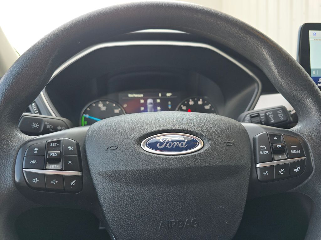 2022 Ford Escape Plug-In Hybrid SE photo 18