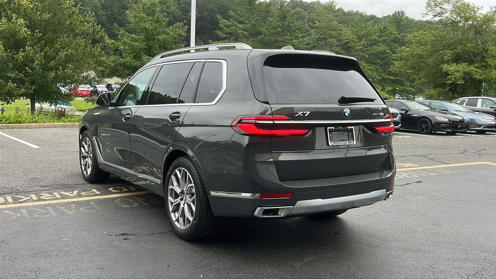 New 2026 Dravit Grey Metallic BMW xDrive40i image 5