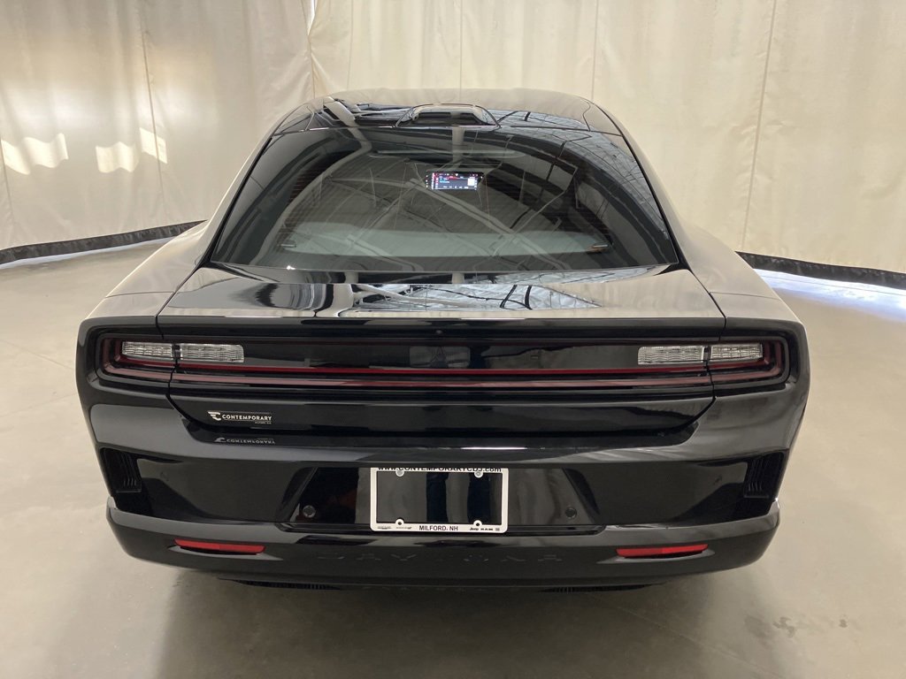 2025 Dodge Charger R/T photo 19