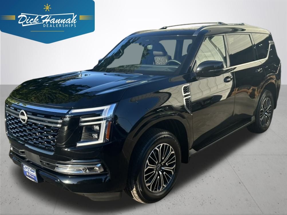 2026 Nissan Armada Platinum's photo