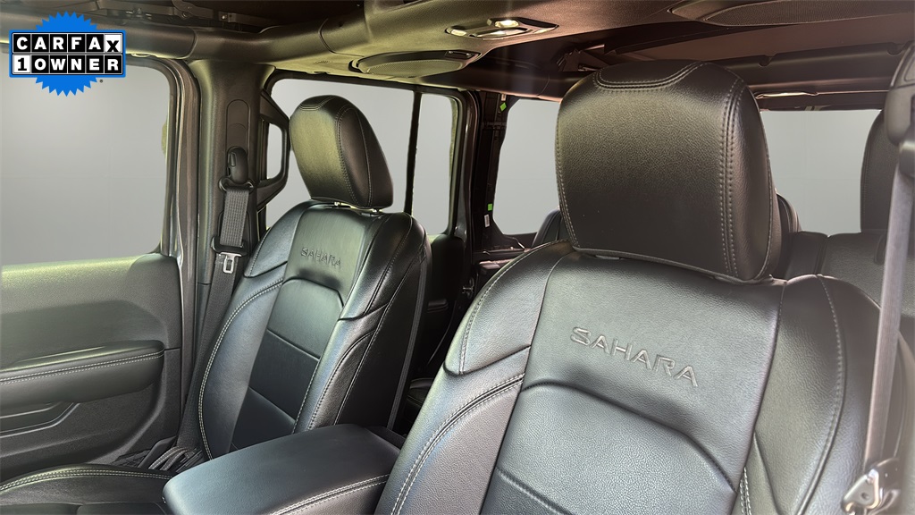 2020 Jeep Wrangler Unlimited Sahara photo 11
