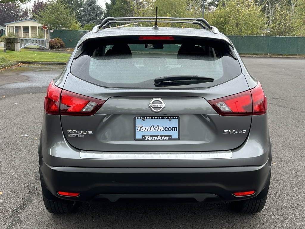 2018 Nissan Rogue Sport SV photo 4