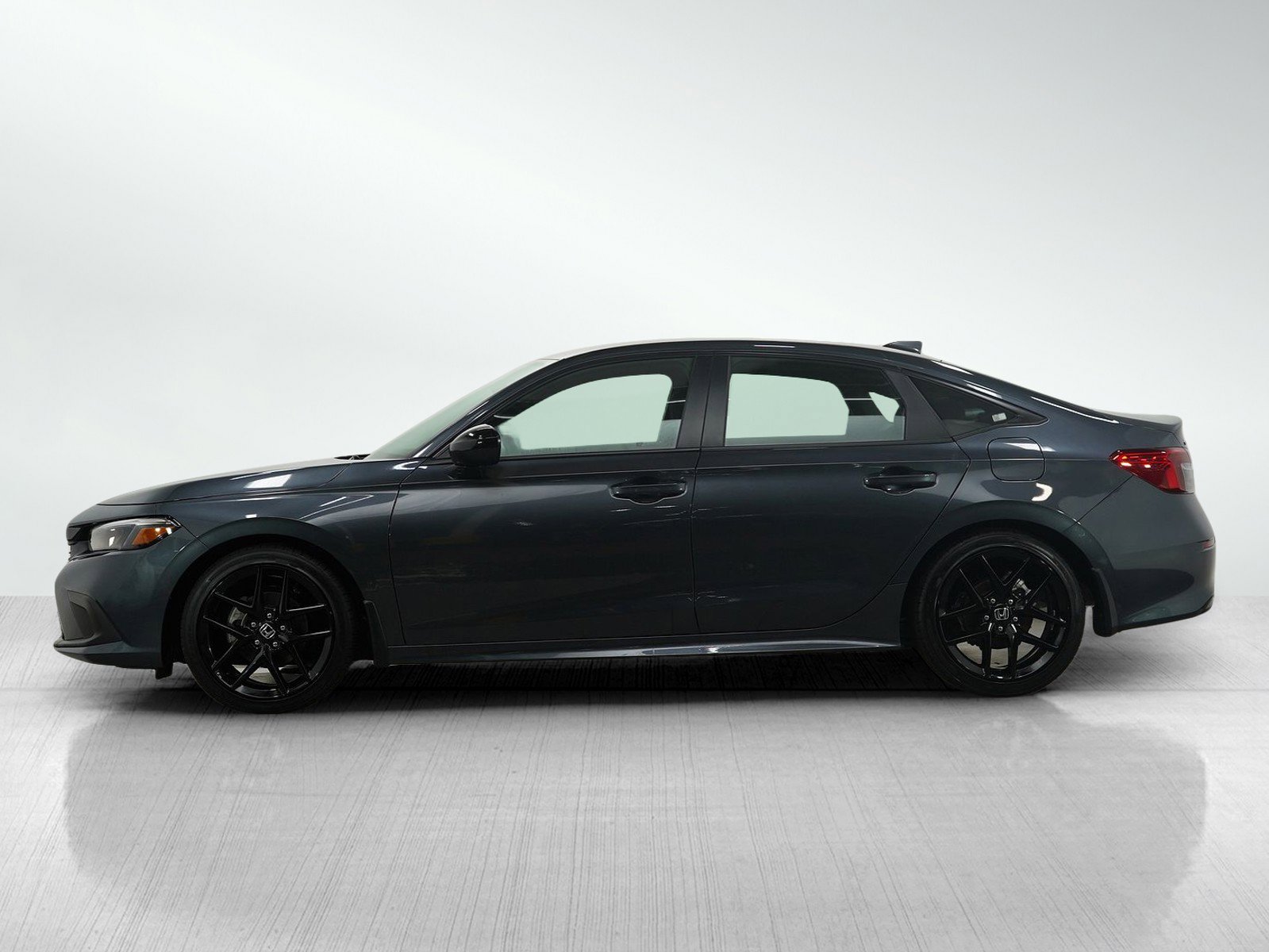 Used 2024 Honda Civic Sport with VIN 2HGFE2F53RH591946 for sale in Burnsville, Minnesota