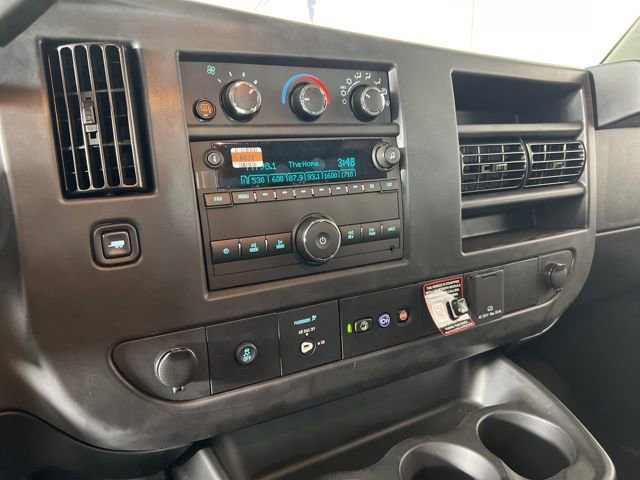 2025 Chevrolet Express Cargo 2500 photo 11