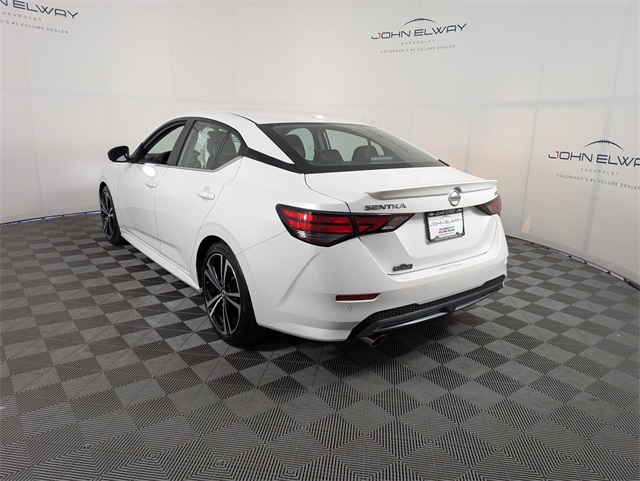 2022 Nissan Sentra SR photo 2