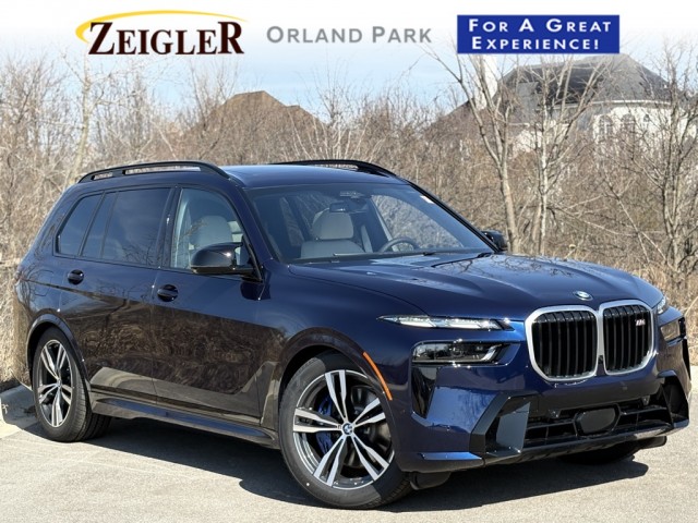 2025 BMW X7 M60i