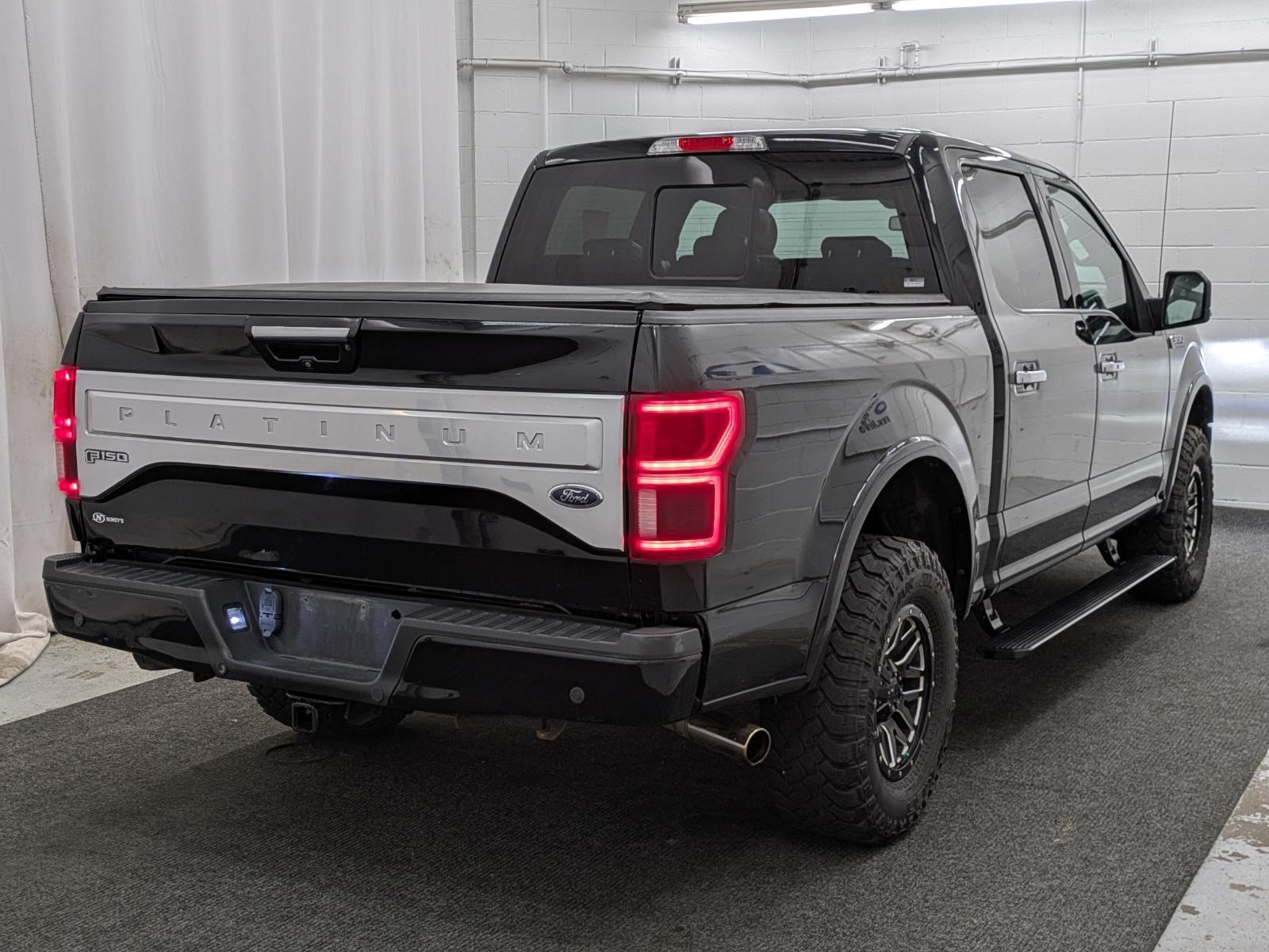2018 Ford F-150 Platinum photo 2