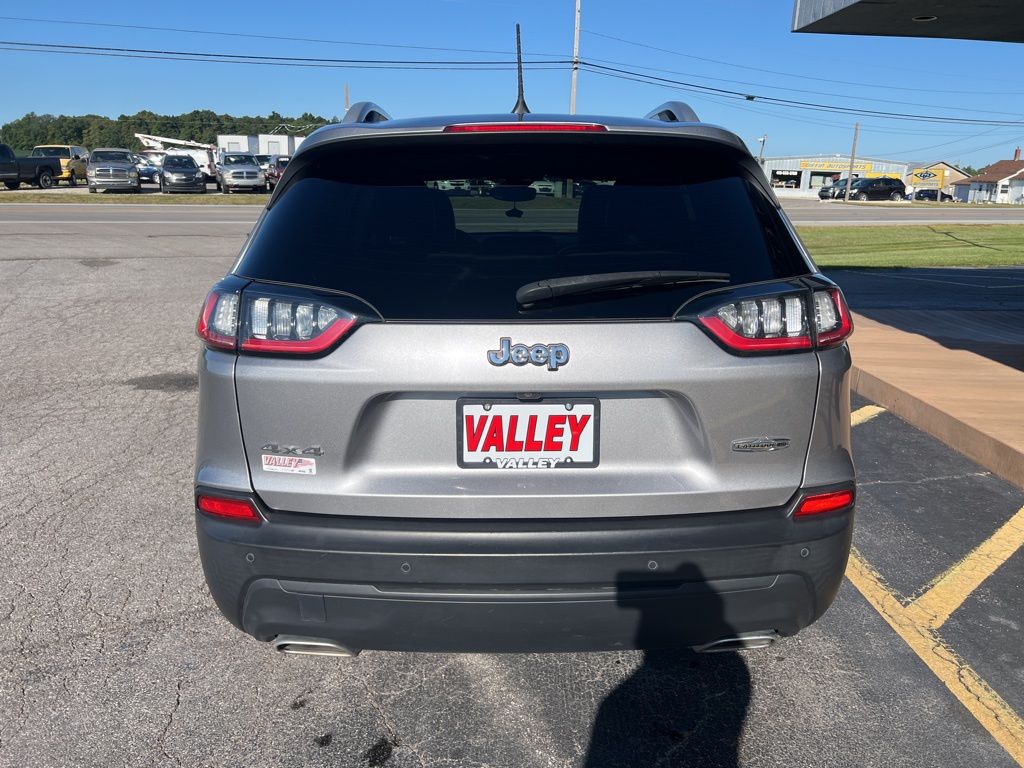 2021 Jeep Cherokee Latitude Lux photo 4