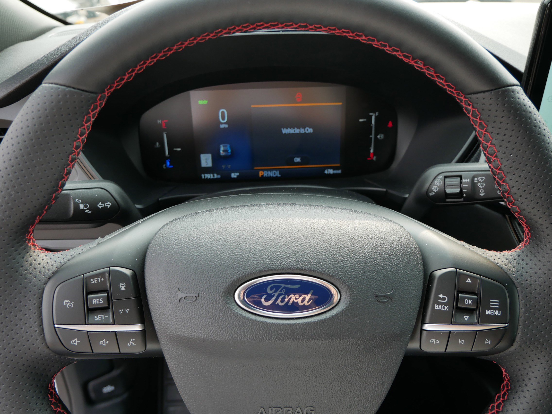 2025 Ford Escape ST-Line Select photo 25