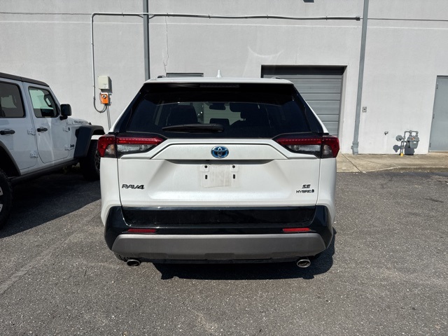 2023 Toyota RAV4 Hybrid SE photo 3