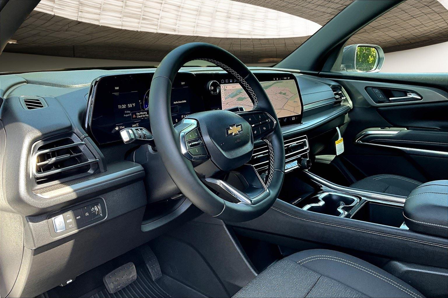 2026 Chevrolet Traverse photo 6