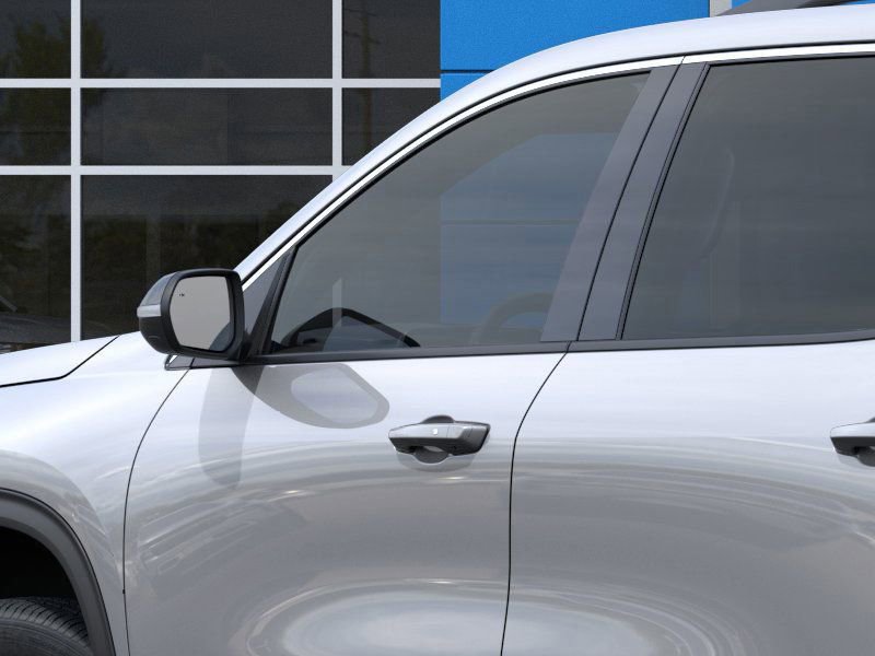 2025 Chevrolet Traverse photo 11