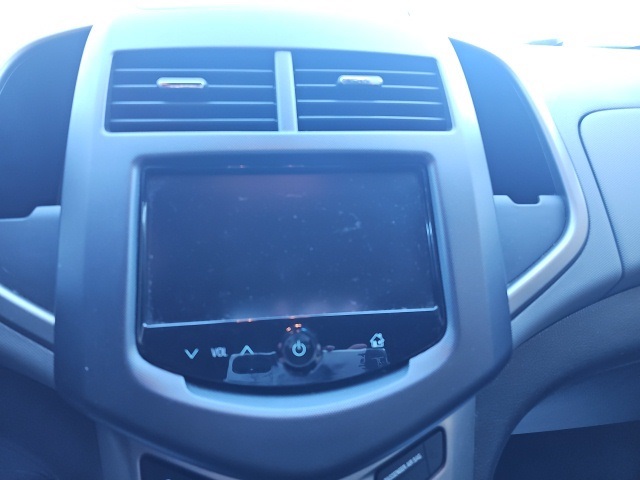 2013 Chevrolet Sonic LT photo 7
