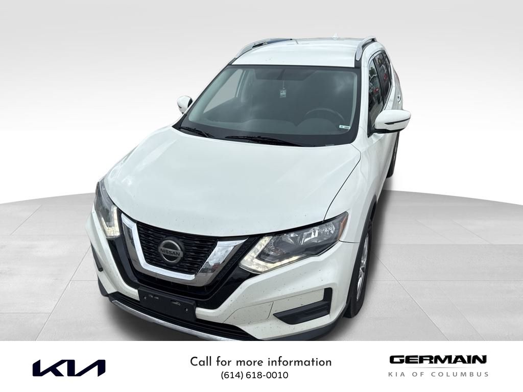 2018 Nissan Rogue SV photo 10