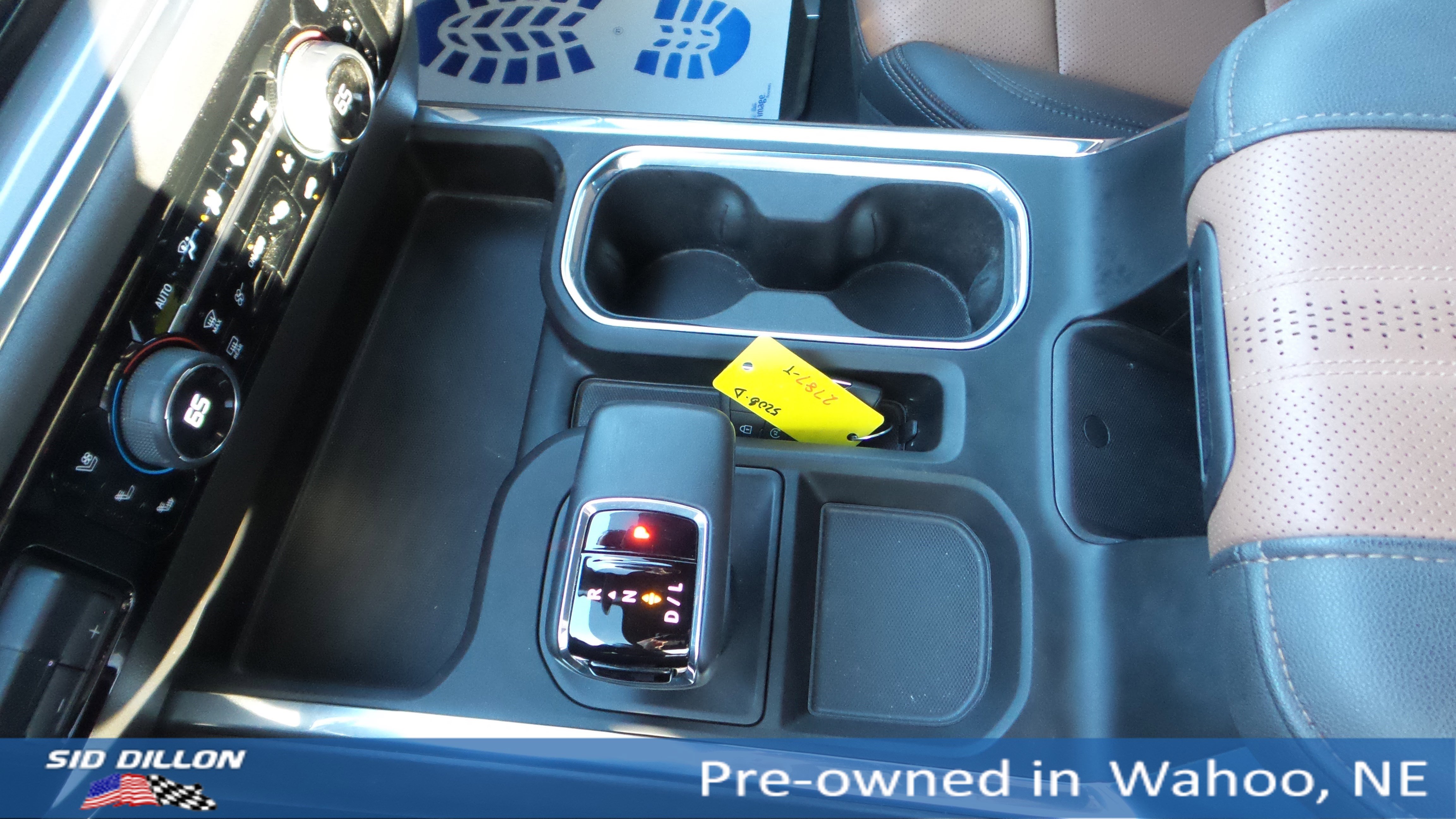 2025 Chevrolet Silverado 1500 High Country photo 15