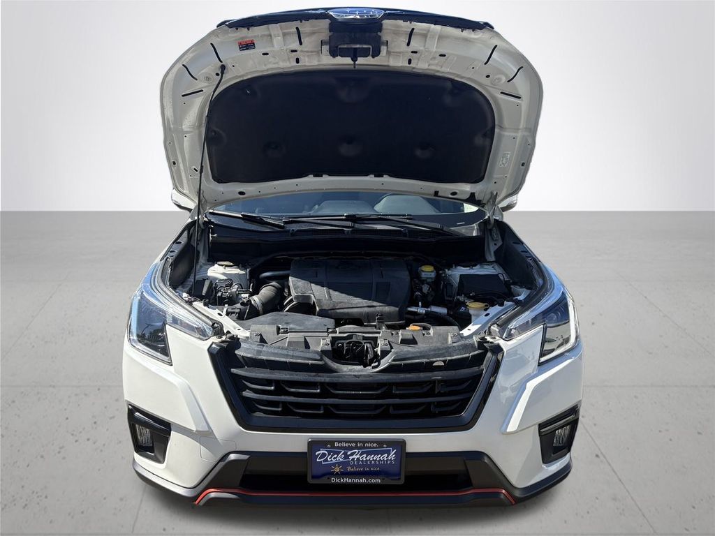2022 Subaru Forester Sport photo 2