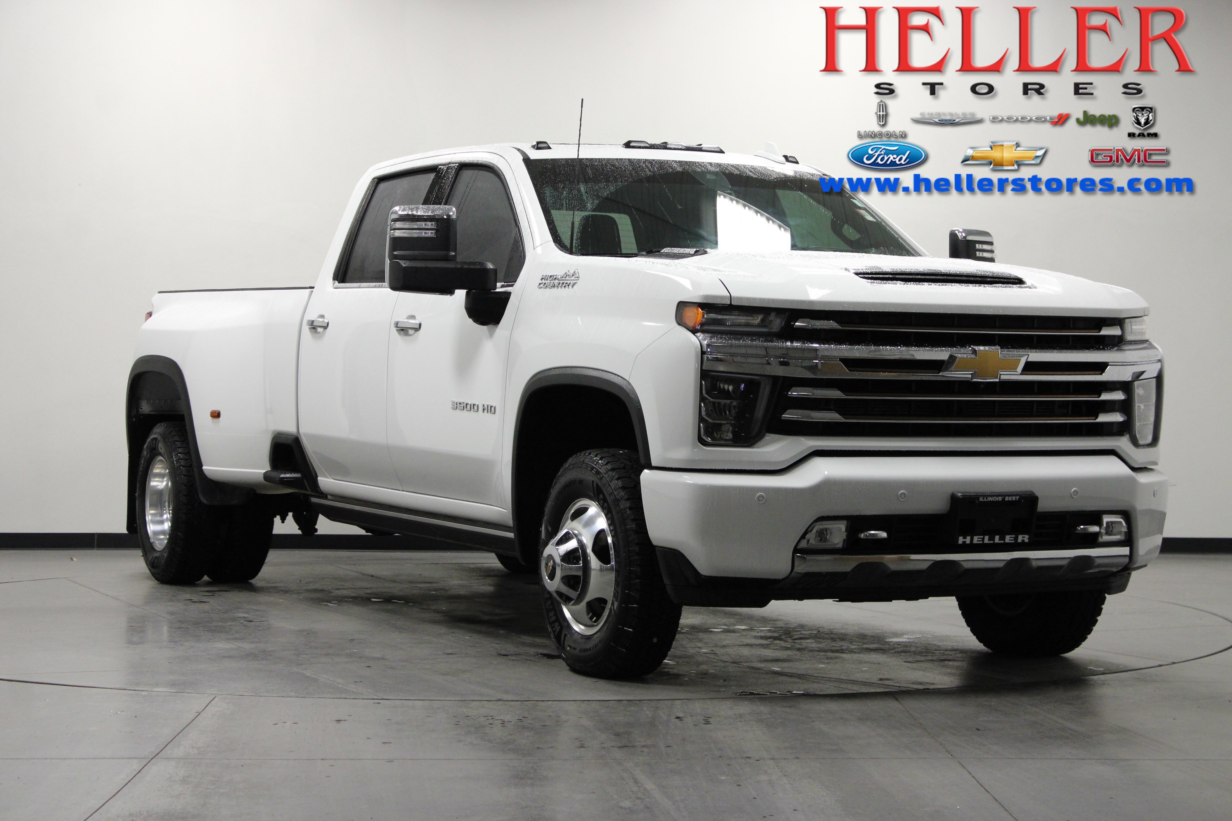 2023 Chevrolet Silverado 3500HD High Country's photo