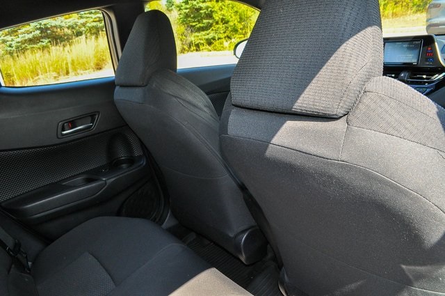 2018 Toyota C-HR XLE Premium photo 22
