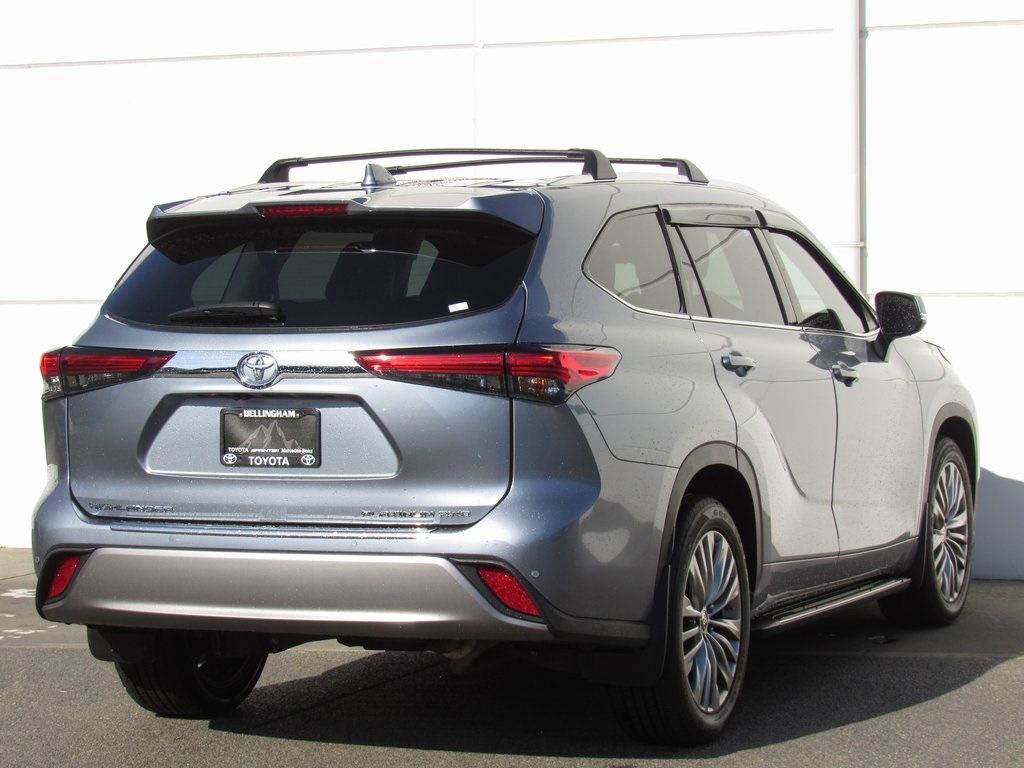 2022 Toyota Highlander Platinum photo 6