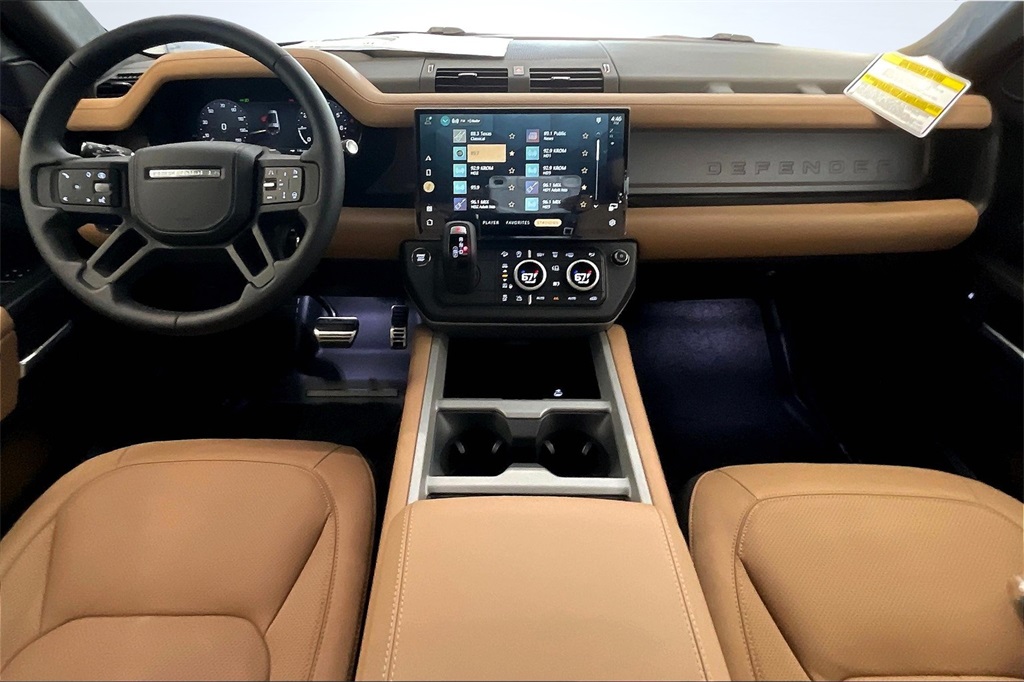 2026 Land Rover Defender photo 3