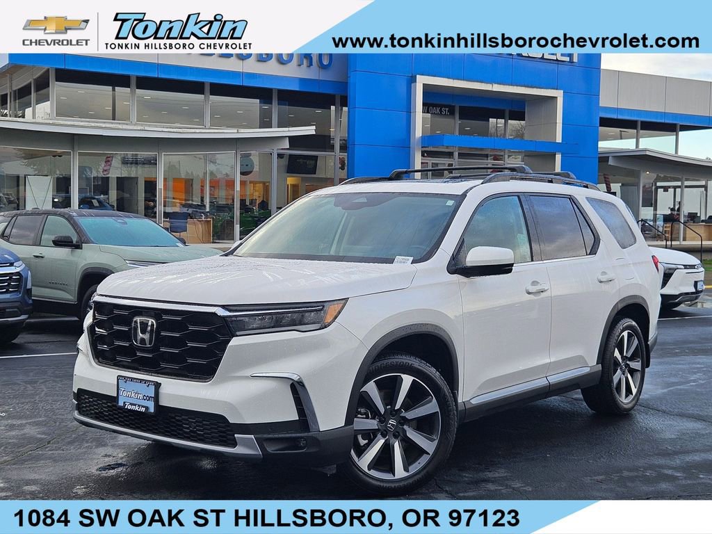 2023 Honda Pilot Touring's photo