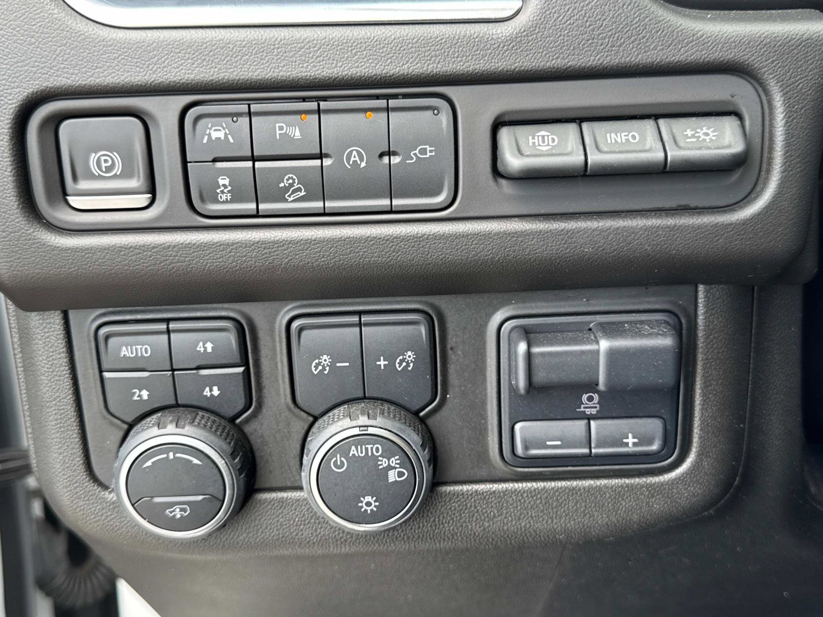 2021 Chevrolet Tahoe High Country photo 38