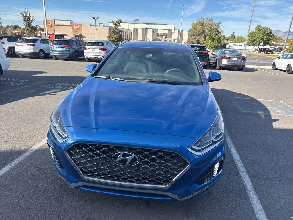2018 Hyundai Sonata Sport photo 2