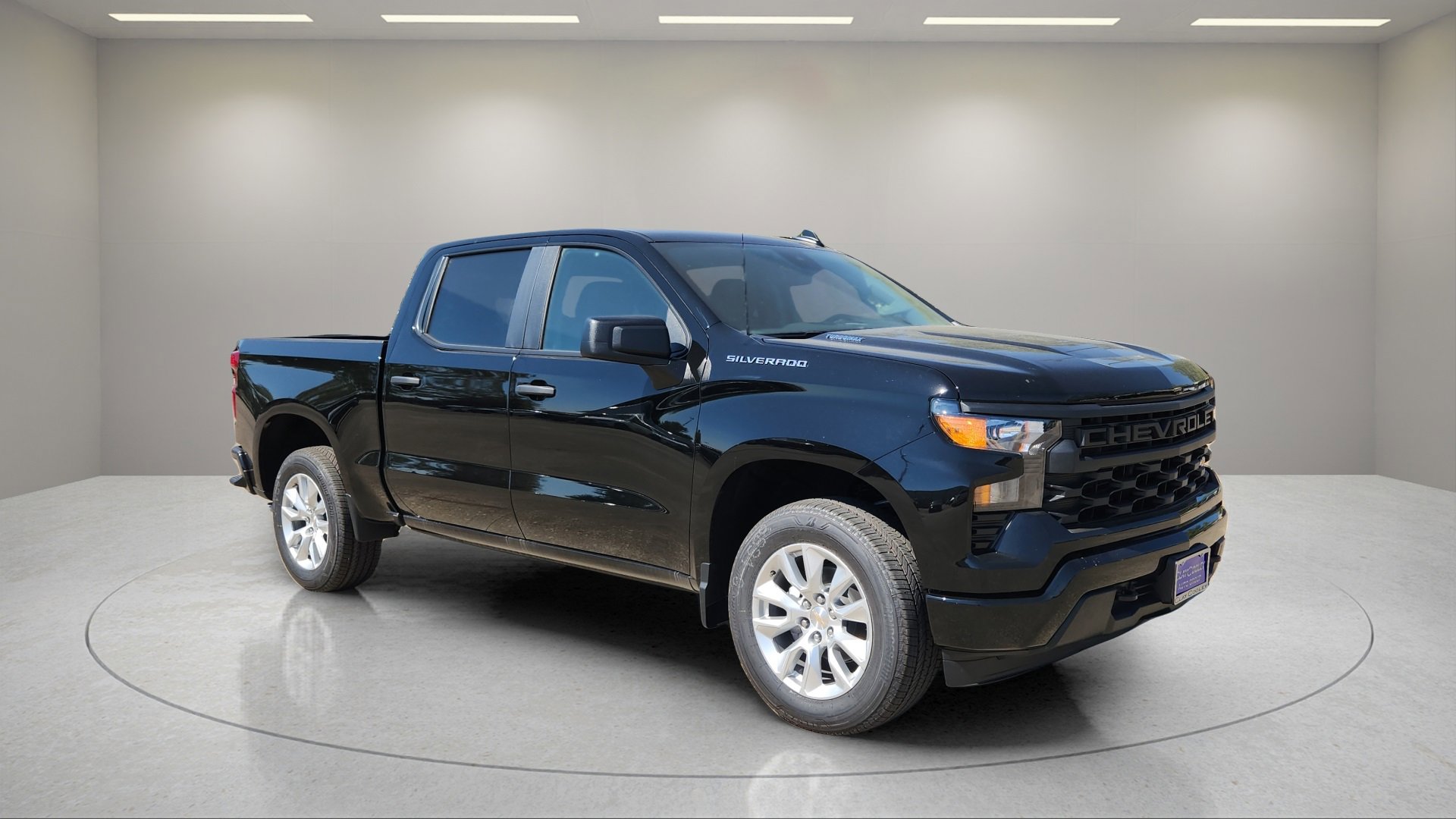 2026 Chevrolet Silverado 1500 Custom's photo