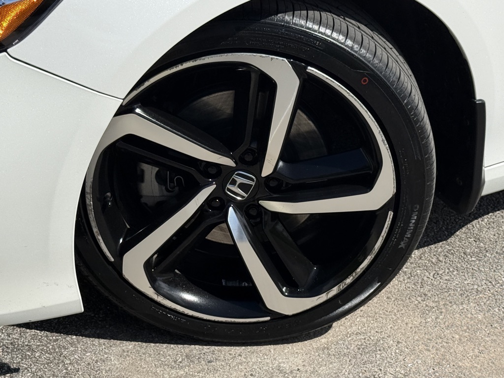 2019 Honda Accord Sport 1.5T photo 10