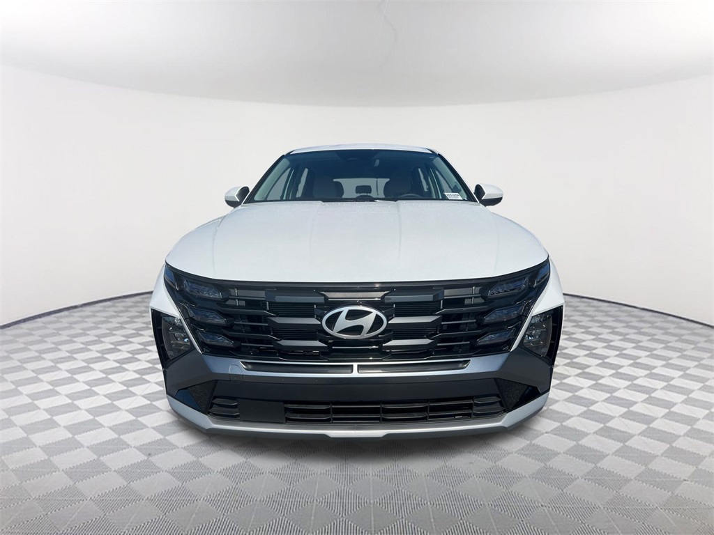 2025 Hyundai Tucson SE photo 2