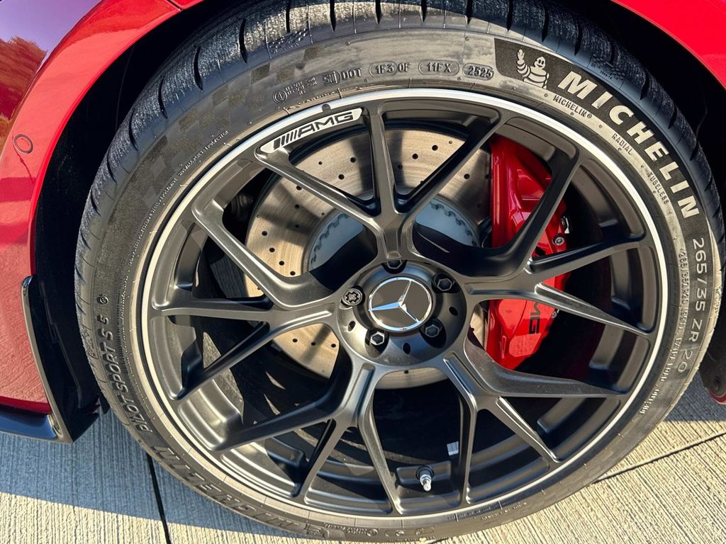2026 Mercedes Benz CLE AMG 53 4MATIC photo 8