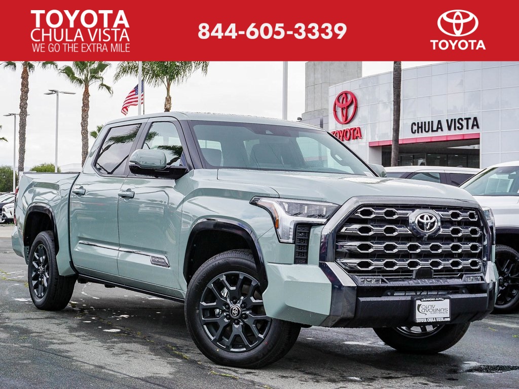 2026 Toyota Tundra Platinum's photo