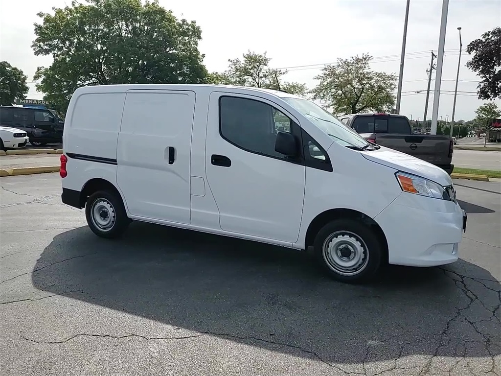 2021 Nissan NV200 S photo 6