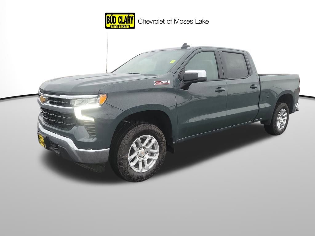 2025 Chevrolet Silverado 1500 LT's photo