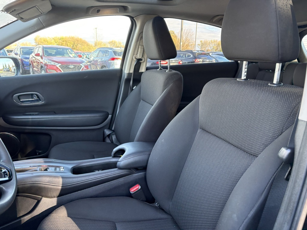 2016 Honda HR-V EX photo 4