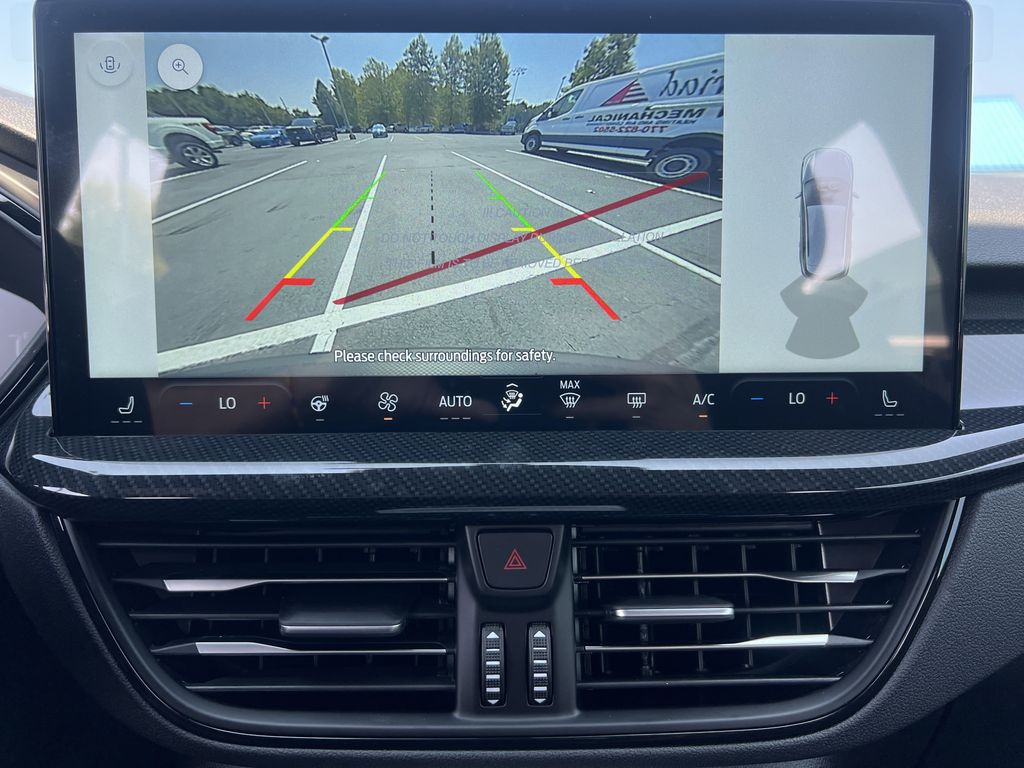 2025 Ford Escape ST-Line photo 3