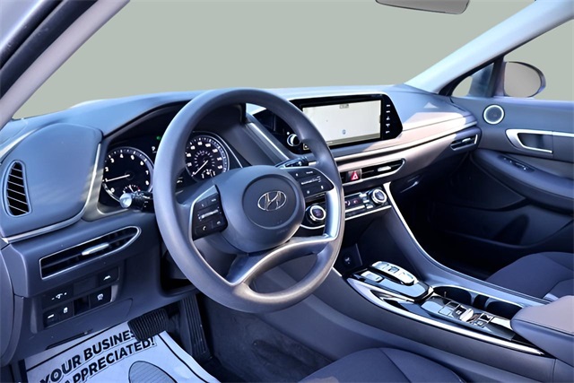 2023 Hyundai Sonata SEL photo 2